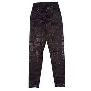 A6 Aerie Offline Camo Leggings High Waisted Shiny Athleisure Medium